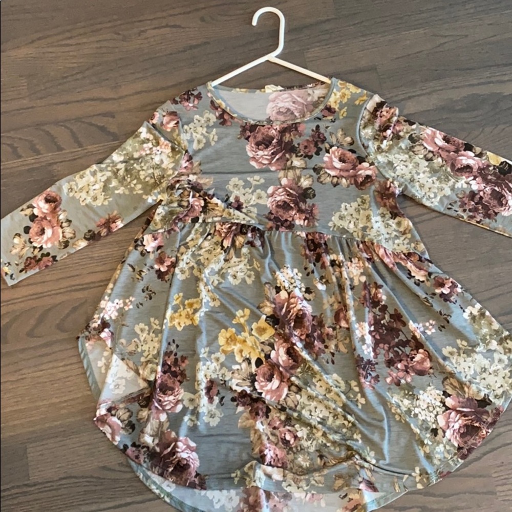 Grey boutique tunic